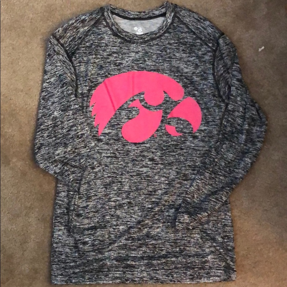 Iowa Hawkeye Long Sleeve Blk white pink shirt